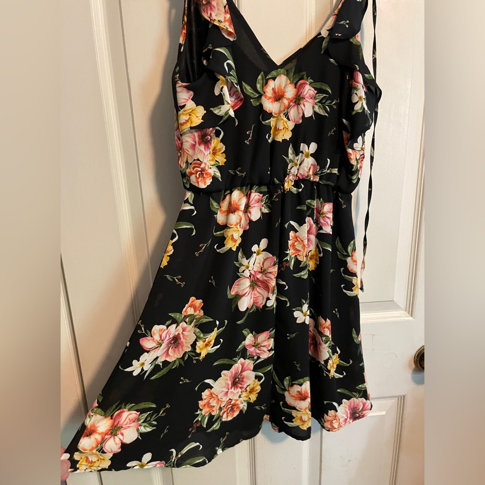 Black Floral Dress Size Small